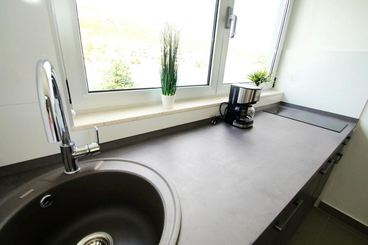 Apartments Petrovic Primošten Екстериор снимка